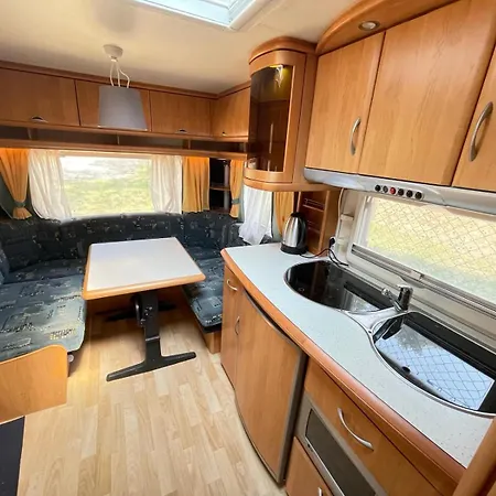 营地 Your Camp 赫尔