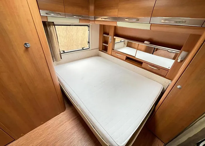 Your Camp مكان تخييم