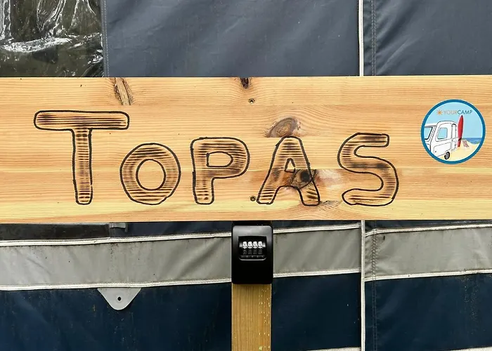 مكان تخييم Your Camp هيل