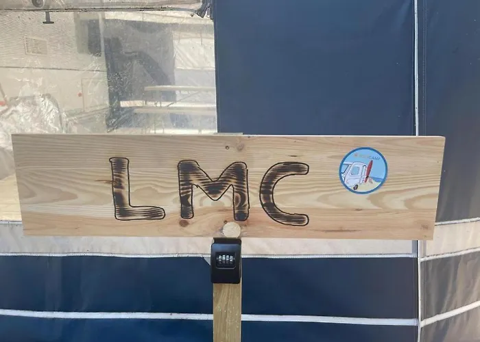 Your Camp مكان تخييم