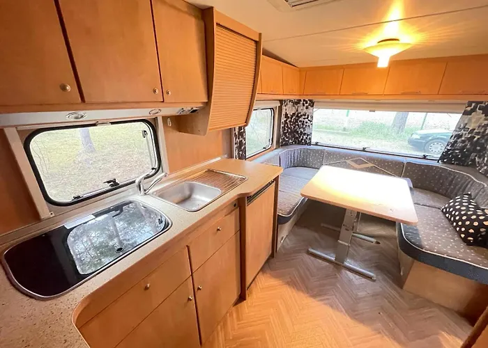 مكان تخييم Your Camp