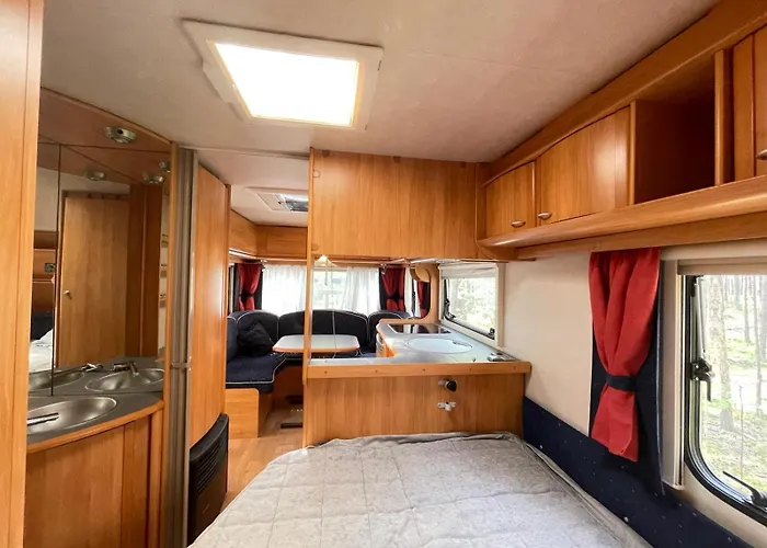 Your Camp مكان تخييم *